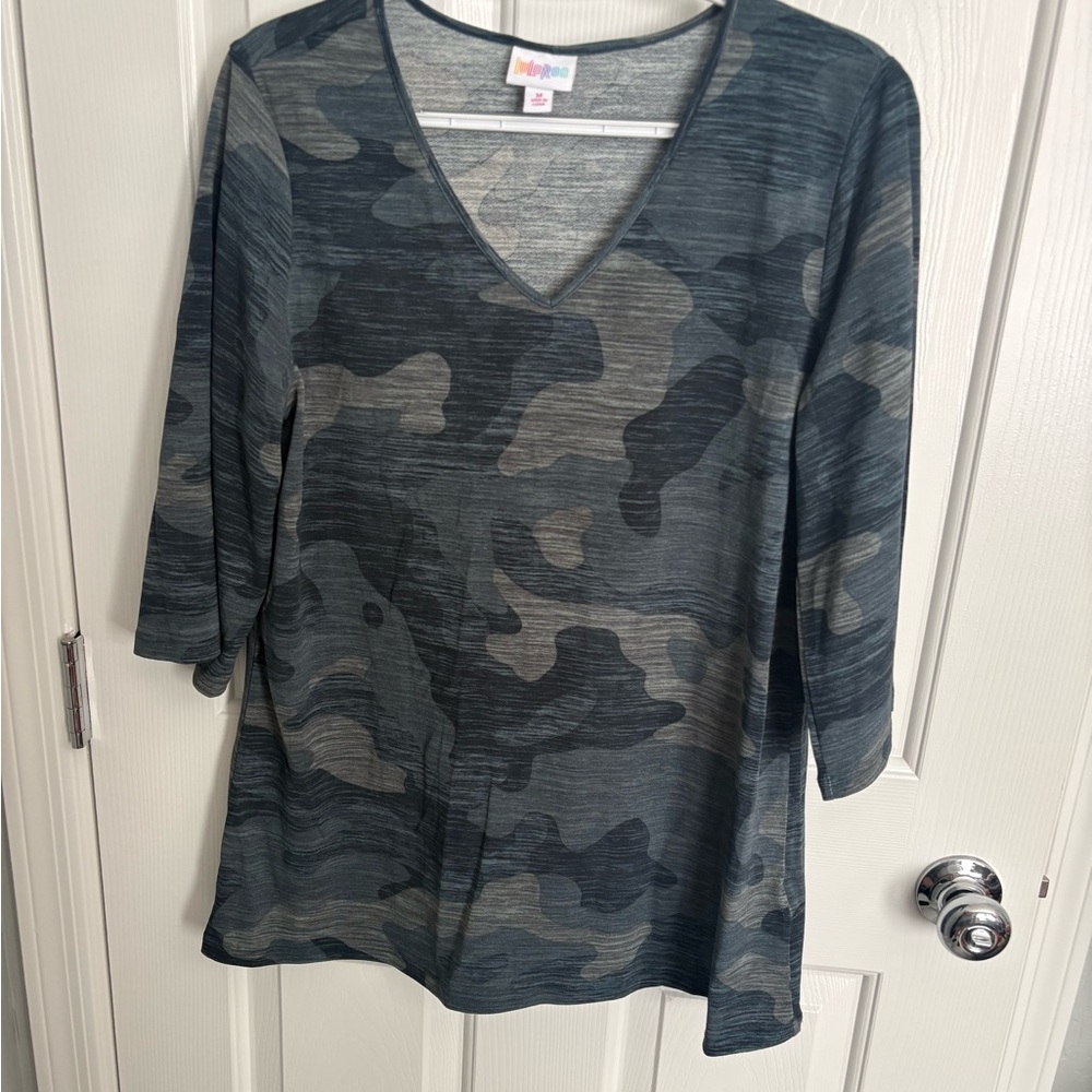 LuLaRoe Gray Camo Long Sleeve Top